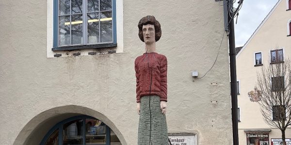 Lilo steht 2025/26 vor der Lilo-Gollowitsch-Stadtbibliothek